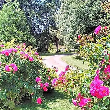 Hébergement de vacances La Pomme Rouge *