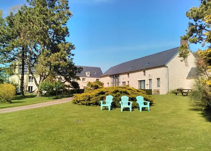 La Pomme Rouge Trevieres